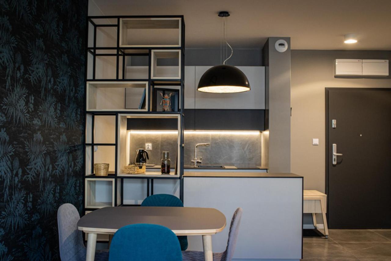 Urban Space Apartament 80 - Free Parking فروتسواف المظهر الخارجي الصورة